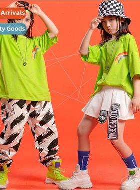 Childrens loose short-sleeved permance clothes elementary sc