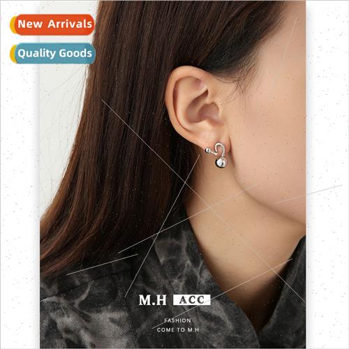 Round bead twisted earrings female simple wind 925 silver pi