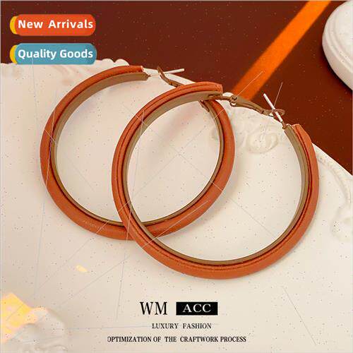 lver needle simple leather circle earrings Europe fashion hu