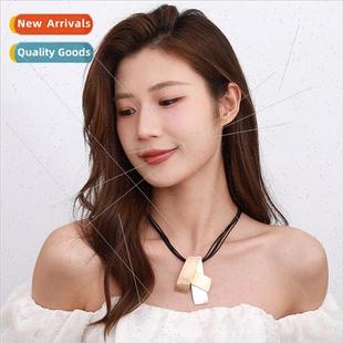 Europe Premium Color Clash Irregular Geometric Alloy Accesso