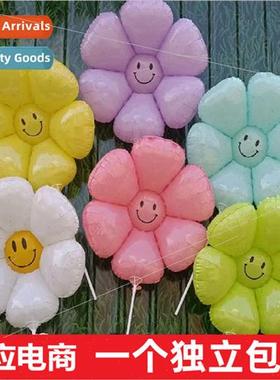 New ins egg flower six petal flower whe large small daisy fl