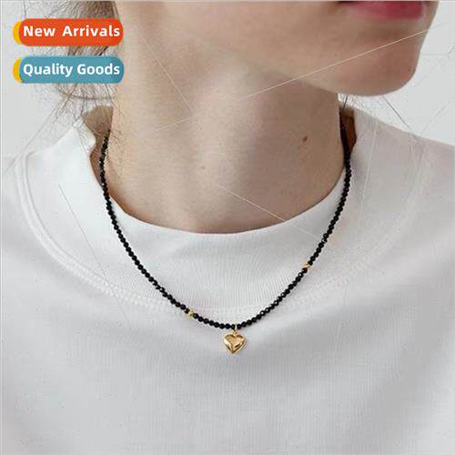 Black Spinel Heart Pendant Necklace Delicate Beaded Necklace