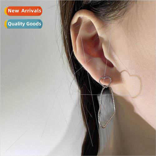 Connected double love earrings heart to heart earrings Korea