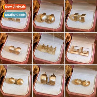 Golden color silver pin arc geometry earrings fashion commut