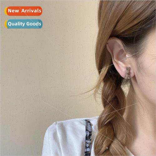 Cute bunny earrings sweet earrings 2022 new tide Korea ins e