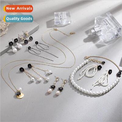Black whe pearl pendant elongated earrings women oil drip cr