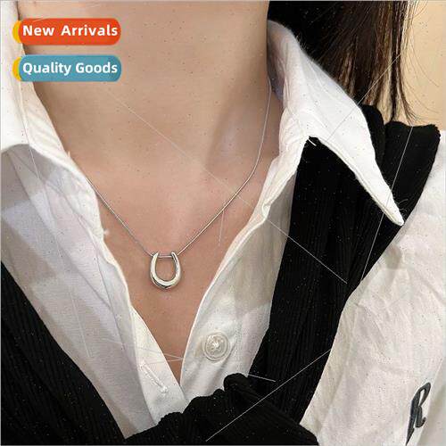 U-shaped pendant necklace hip cool hottie niche collarbone c