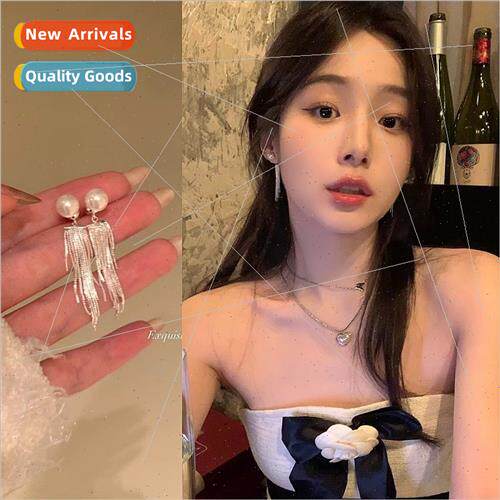 Galaxy scattered pearl tassel earrings niche premium earring