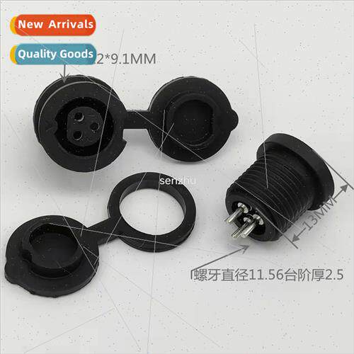 XLR Microphone socket small 3/3 pole lhium battery socket wh