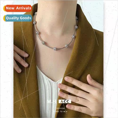 New colored diamonds geometric pleated necklace women neckla