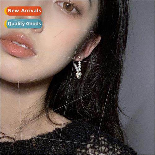 Pearl full diamond love earrings sweet cute fall winter peac