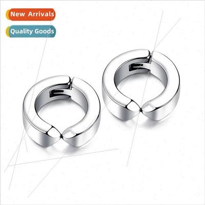 Titanium steel earrings适用men nightclub tide men stainless