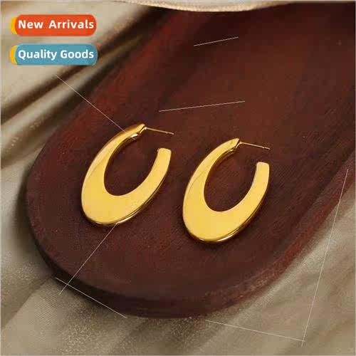 Europe new fashion wild tanium steel gold-plated oval earrin