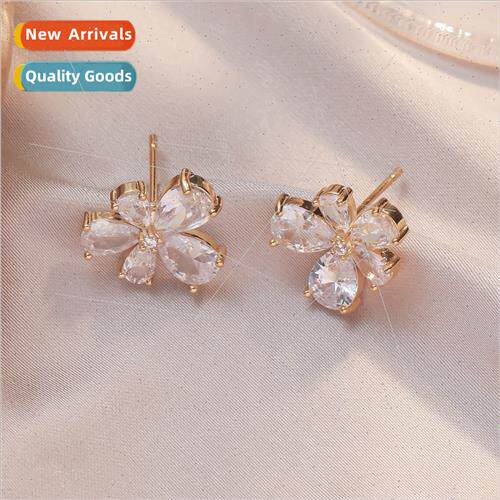 Summer new flower earrings set zirconia niche earrings tiny