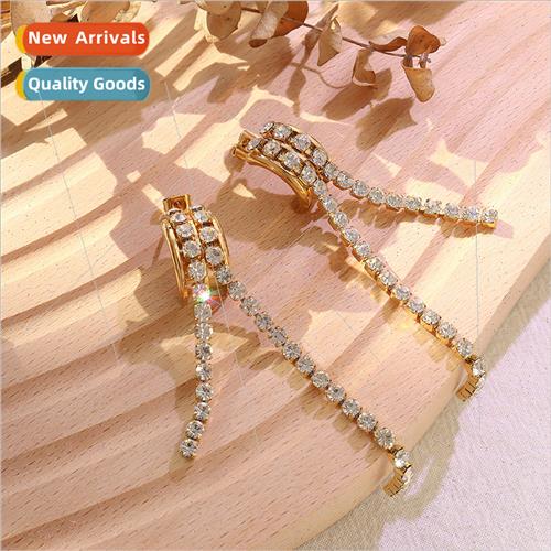 French ins cool retro C-shaped zirconia tassel earrings Tani