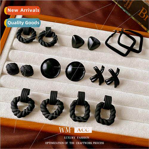 lver needle simple black love geometric earrings hundred wh