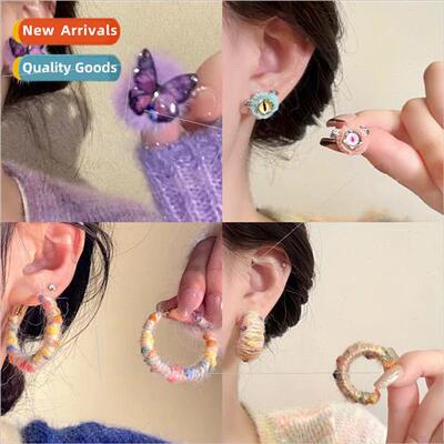 2023 fall winter new plush earrings female fashion niche hig