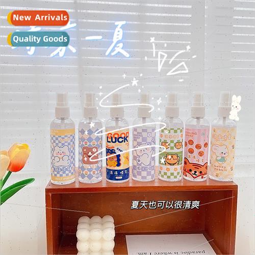 Cartoon summer cooling spray students outdoor milary trainin