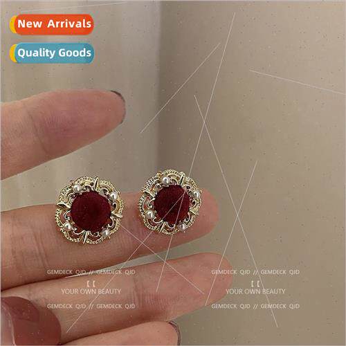 French retro burgundy velvet stud earrings female niche pear