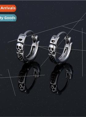 stainless steel casting earrings dark wind round skull splic