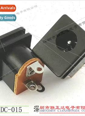 DC015 3-pin Soldered DC Female chassis connector DC5.5*2.1 D