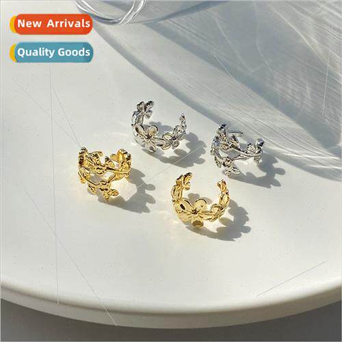 Spring summer new Mori twig earrings female sweet flowers ea
