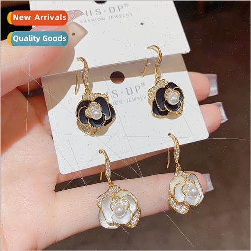 Mori fashion retro flower pearl zirconia ear hooks niche swe