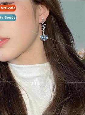 2022 Summer Versatile Blue Heart Gemstone Earrings che Rhine