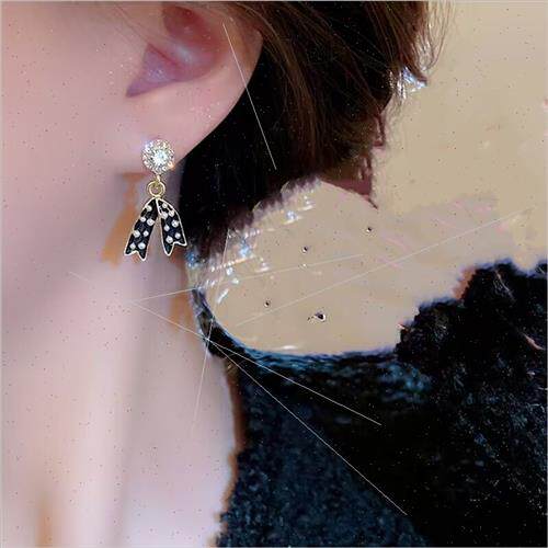 925 silver needle sweet cool fashion black bow earrings pear