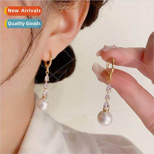 Korea fashion three water drop pearl earrings female retro d