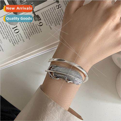 Creative Vintage lver Feather Cuff Bracelet Women Classic Fa