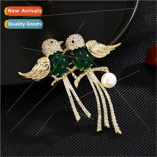 Green Bizarre Zirconia Bird Brooch Elegant Coat Jacket Su Pi