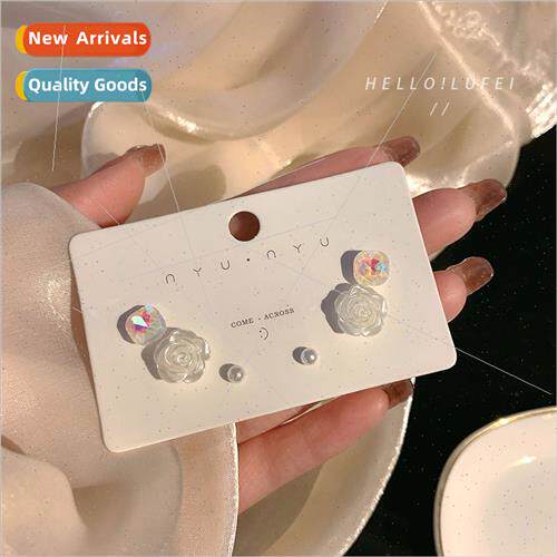 Flower earrings combination set 2023 new tide earrings niche