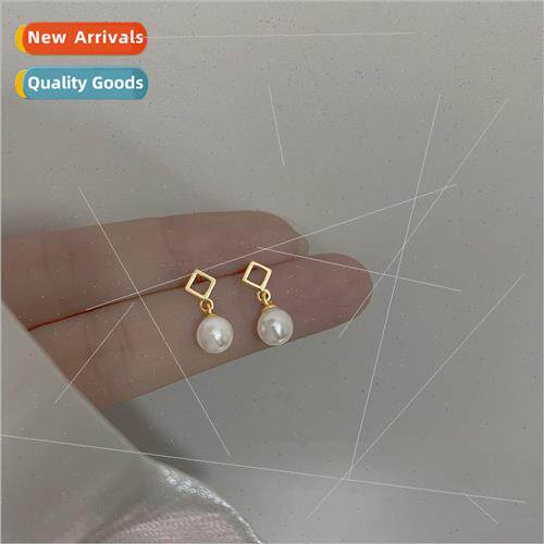 2022 French Geometric Vintage Earrings适用Women Niche Square