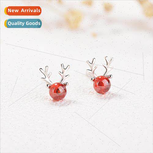 Cute small elk earrings Christmas gift适用students red burgu