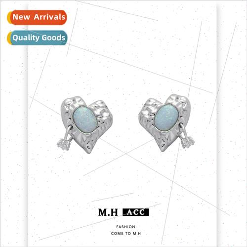 Love earrings female Europe retro earrings 2022 new earrings