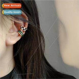 che oil drip metal checkerboard ear grid clip female bone