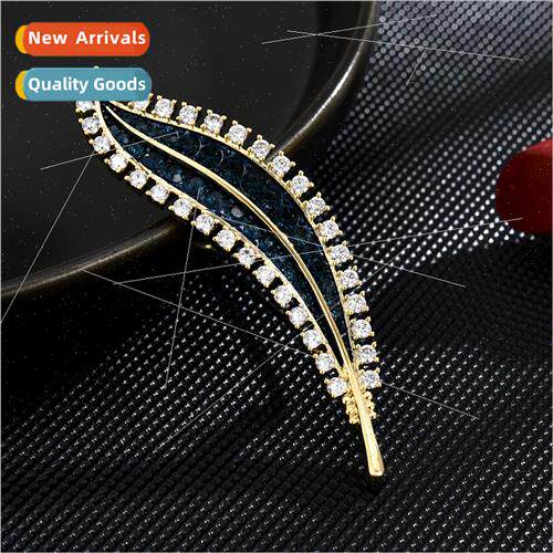 Copper micro inlaid soft leaf brooch ins fashion classic lea