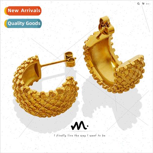 Cool Europe cross diamond lattice C-shaped earrings tanium s