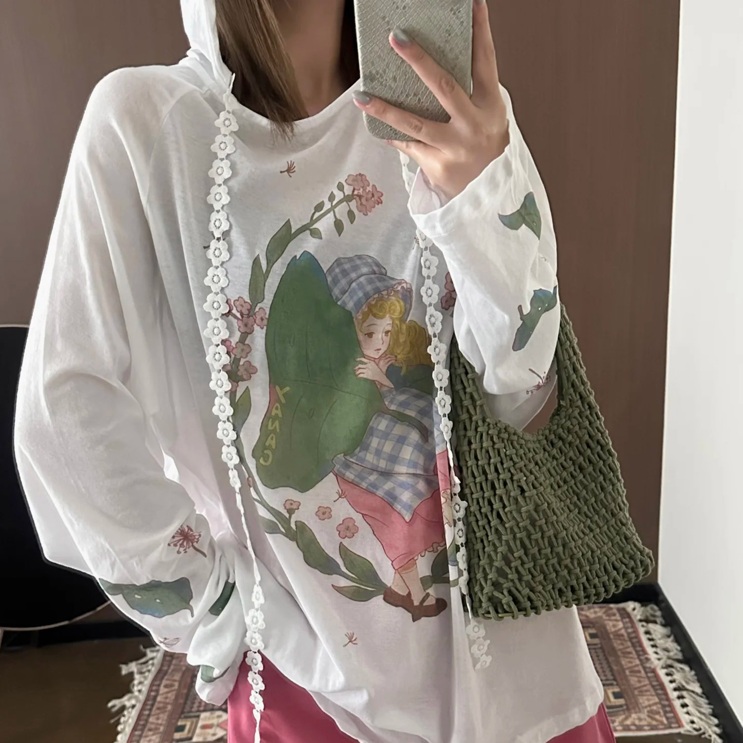 高品质 树叶包裹的女孩天丝连帽防晒衫宽松印花打底长袖T恤25春夏
