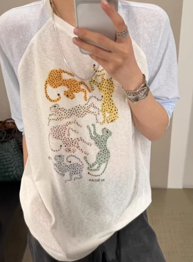 高品原定 彩豹印花柔软冰丝透气插肩袖宽松薄T恤防晒衫女26早春