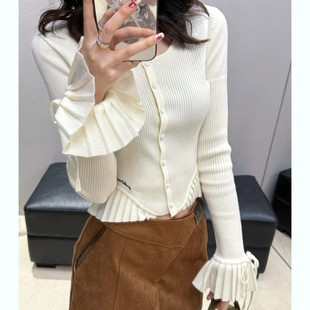 高品原定 设计感喇叭袖修身羊毛针织衫花边下摆圆领开衫26早春