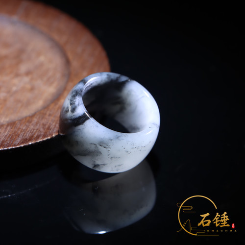 石锤鉴宝青花籽料羊脂玉戒指