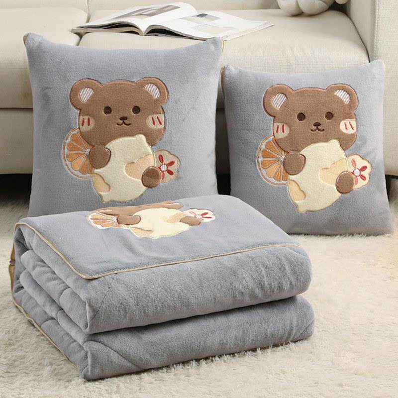 牛奶绒抱枕被子两用四季汽车靠枕毯子二合一加厚办公室冬季午睡被