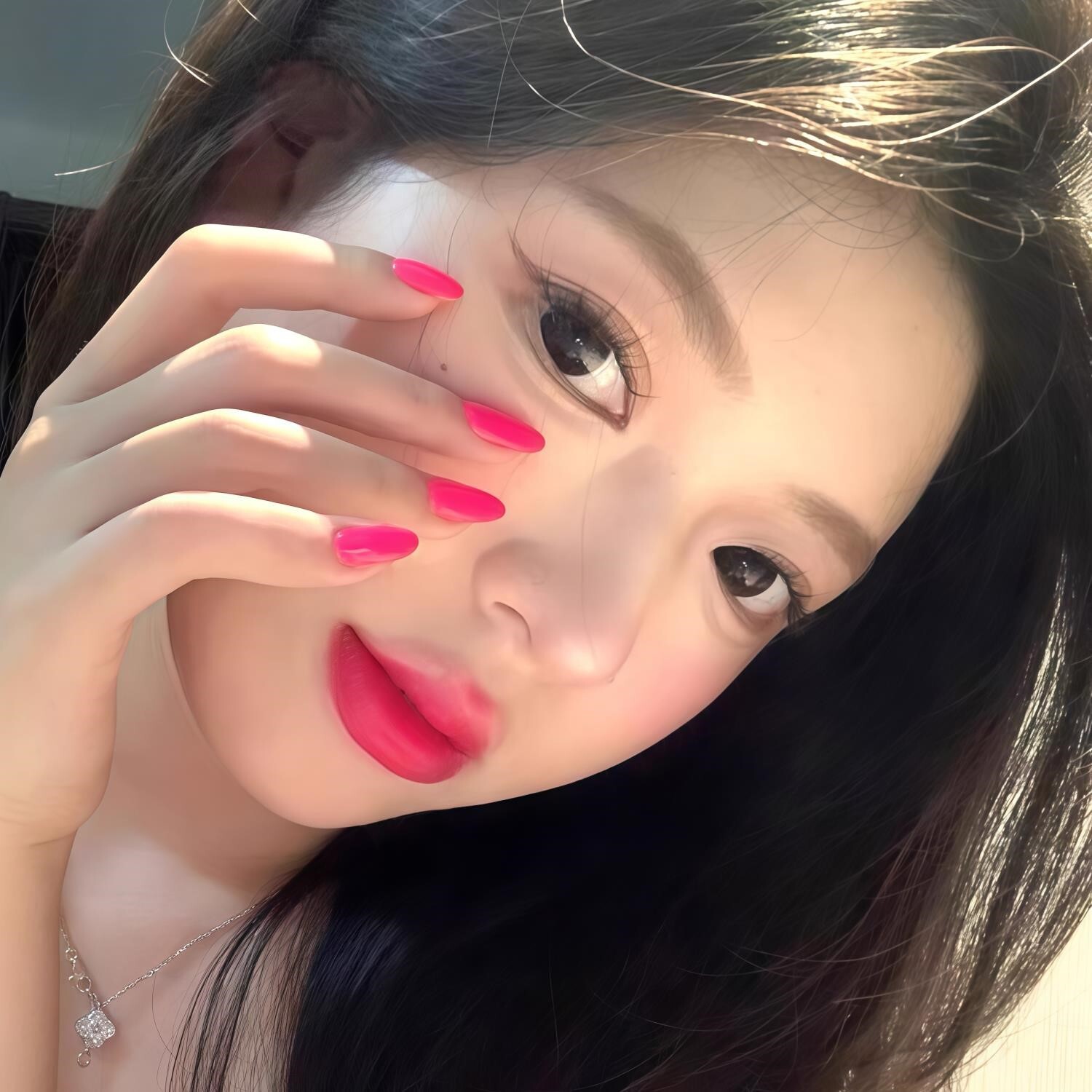 手工显白纯色穿戴甲中长圆美甲成品夏天高级感气质桃子玫红假指甲
