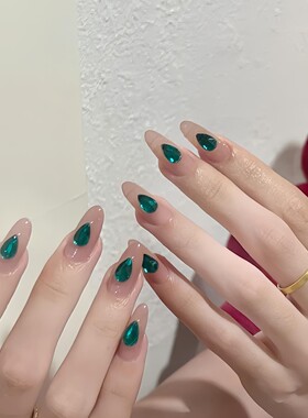 绝美~水滴绿宝石手工穿戴美甲