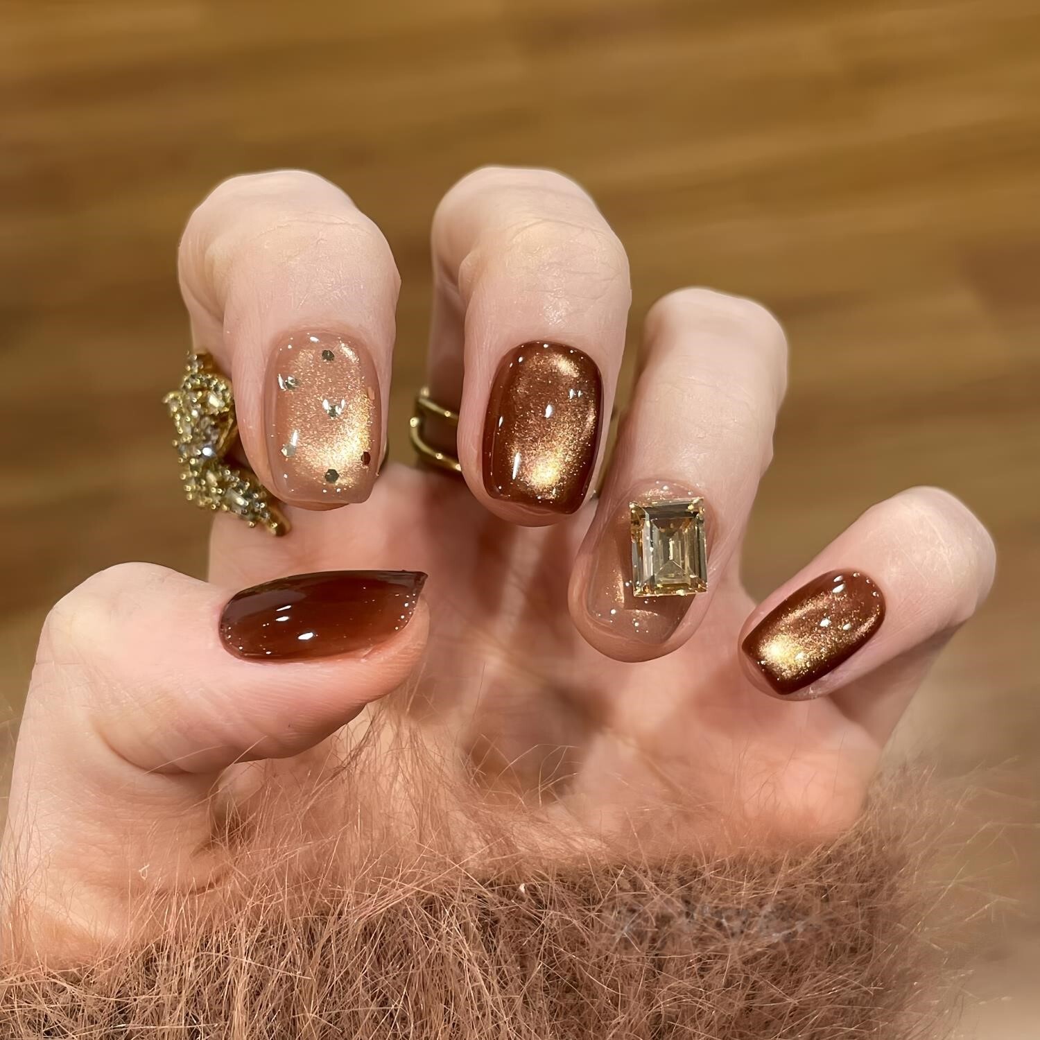 棕色猫眼闪粉穿戴甲短款高级感美甲成品假指甲贴片女纯手工女