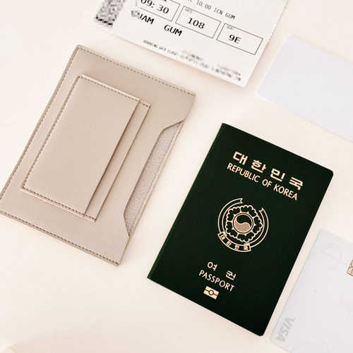 日韩PU皮护照夹钱包 大容量多功能证件包身份证卡套 旅行飞机票夹