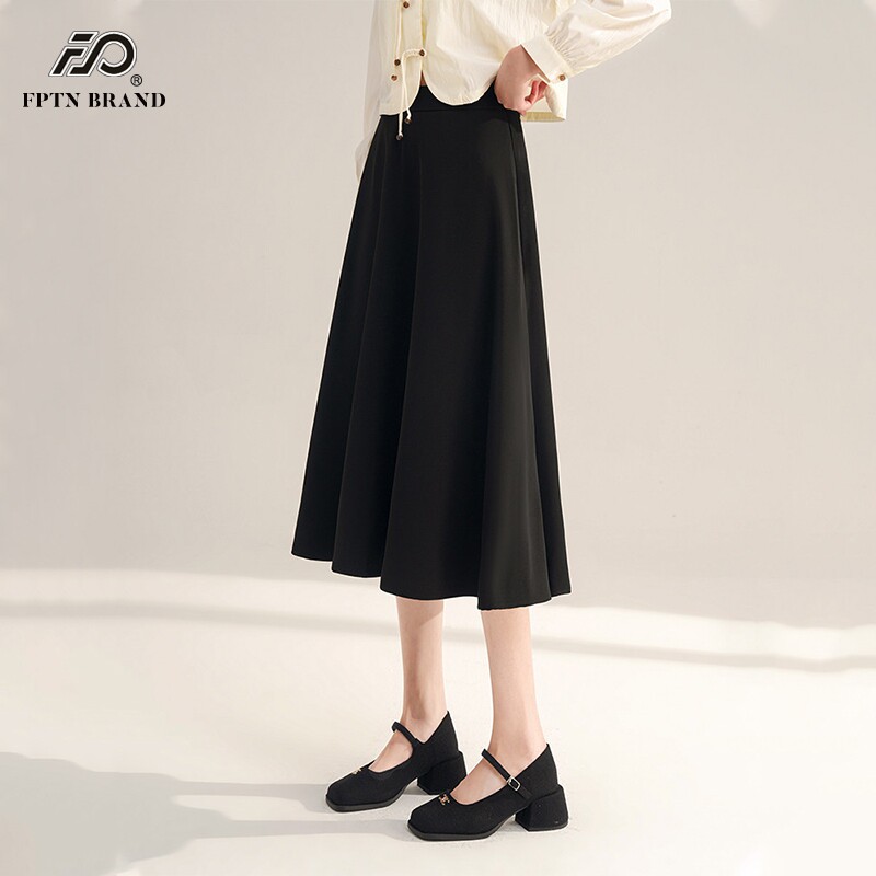 黑色大裙摆半身裙女2025春季新款高腰显瘦垂感伞裙a字中长西装裙