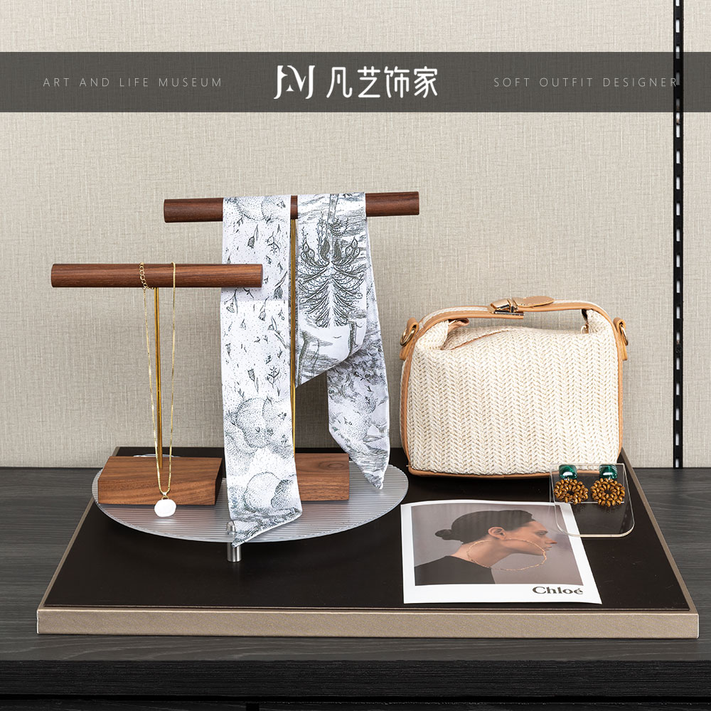 衣帽间样板房古典风软装饰品小摆件衣橱衣柜木质展示架草编包丝巾